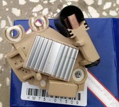 РЕГУЛЯТОР ГЕНЕРАТОРА SANTA FE SM 2,0. SONATA ТАГАЗ 02-07 2,0 SIRIUS СО ЩЁТКАМИ PMC