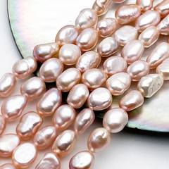 Жемчуг фриформ бусины, цвет розовый, размер около 7-8*5,5-6 мм, цена за отрезок 17 см (1/2 нити)
