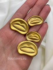 Пуговицы золотистые Скиапар. 