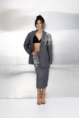 Юбка с аппликацией миди серая