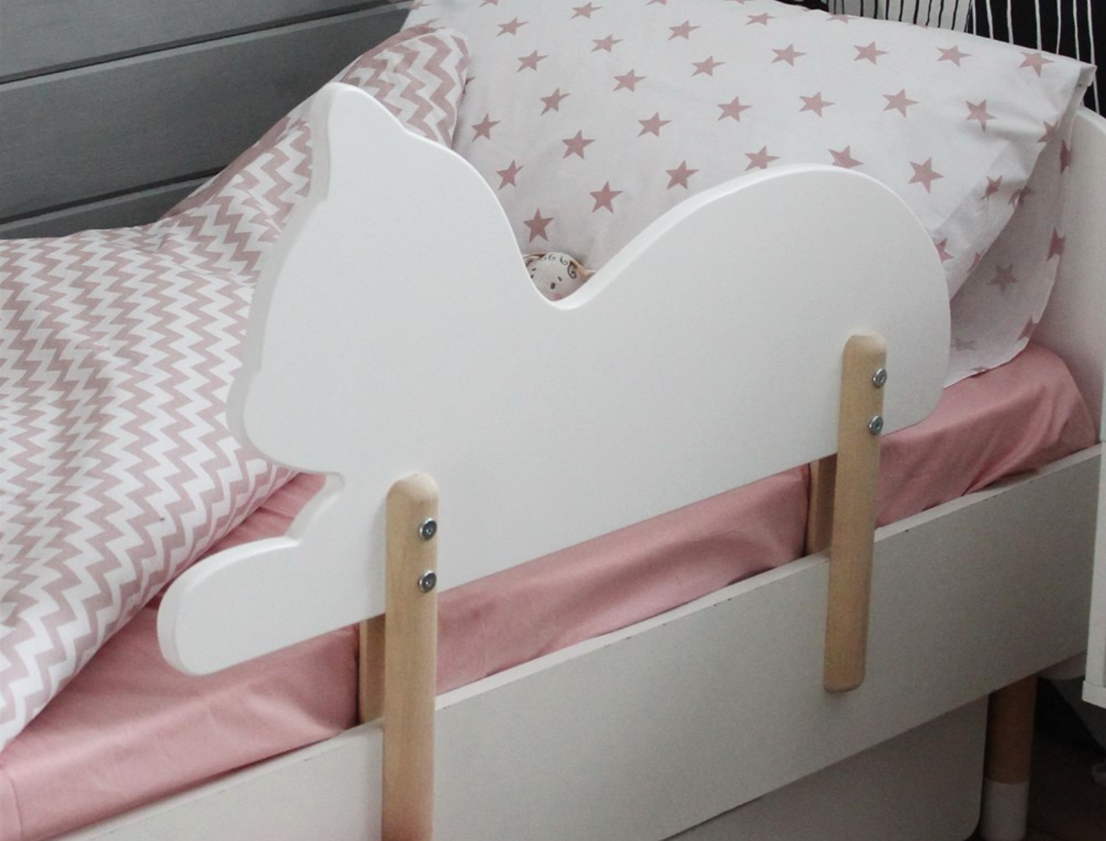 Боковые бортики для детской кровати