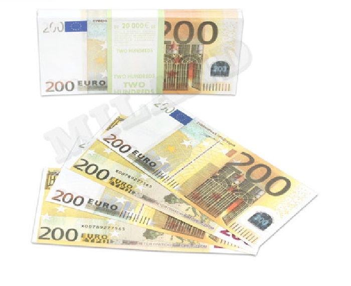 Пачка купюр (Шуточные деньги) 200 евро.