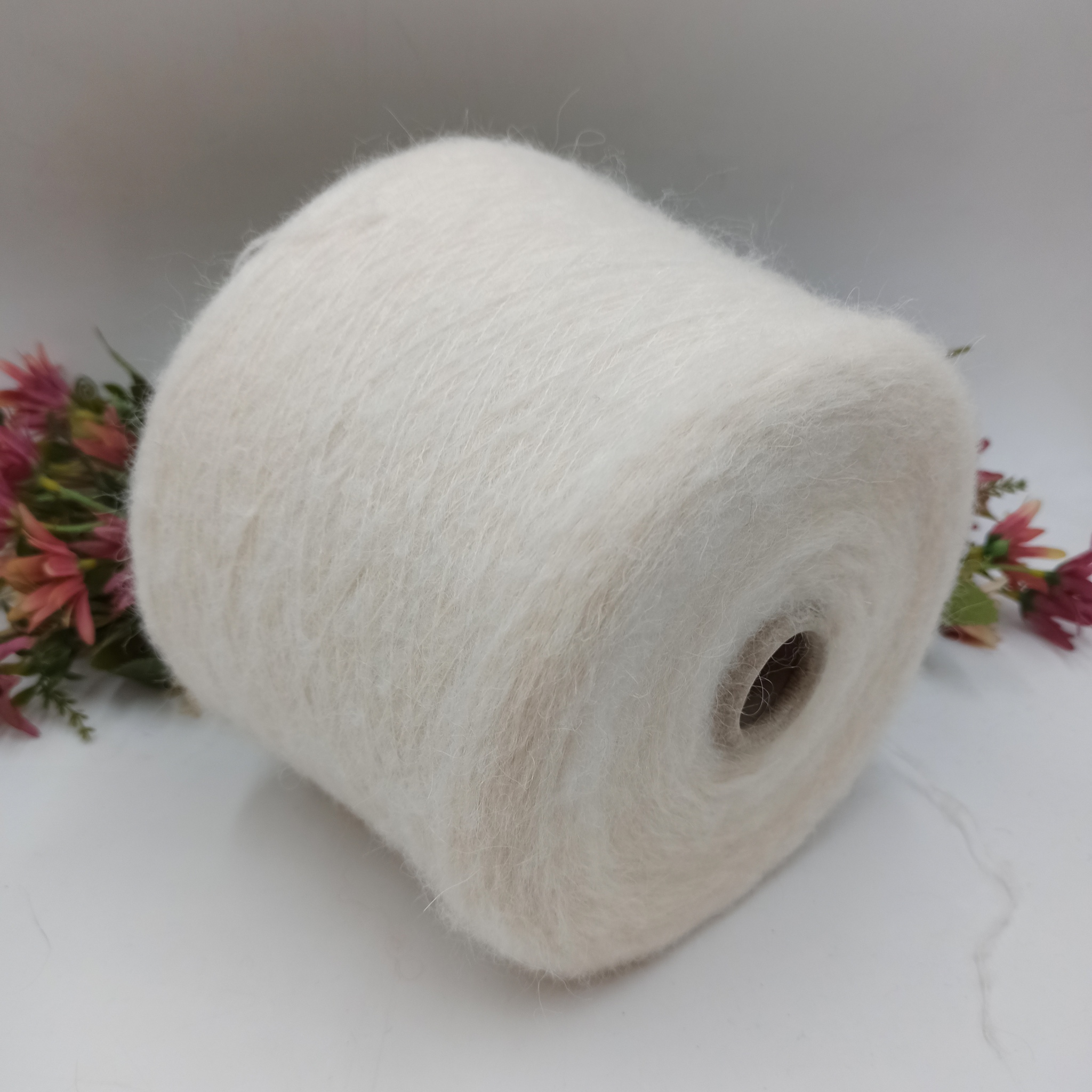 Арт Marzia фабрика Industria Italiana Filati 900м/100гр Ванильное мороженое 04