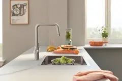 Смеситель кухонный Grohe Blue Pure Eurosmart для подачи смешанной и фильтрованной воды c U-образным изливом, цвет Суперсталь (30583DC0)