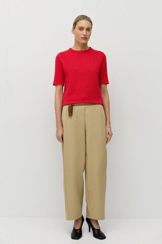 Джемпер-футболка с фигурным краем