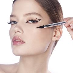 Стойкая подводка для глаз STREAM LINE
