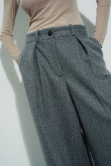 CHIC BOSS TROUSERS IN GREY