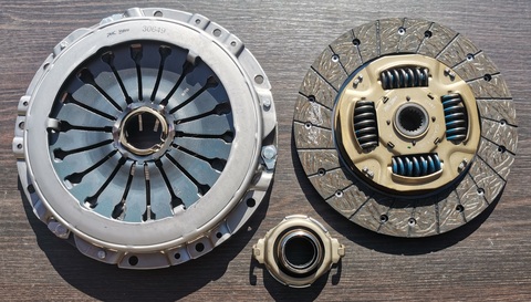 СЦЕПЛЕНИЕ В СБОРЕ SONATA ТАГАЗ 2,0 BETA PHC VALEO 225мм 4130039040+4110039200+4142139000 (обратный выжим)