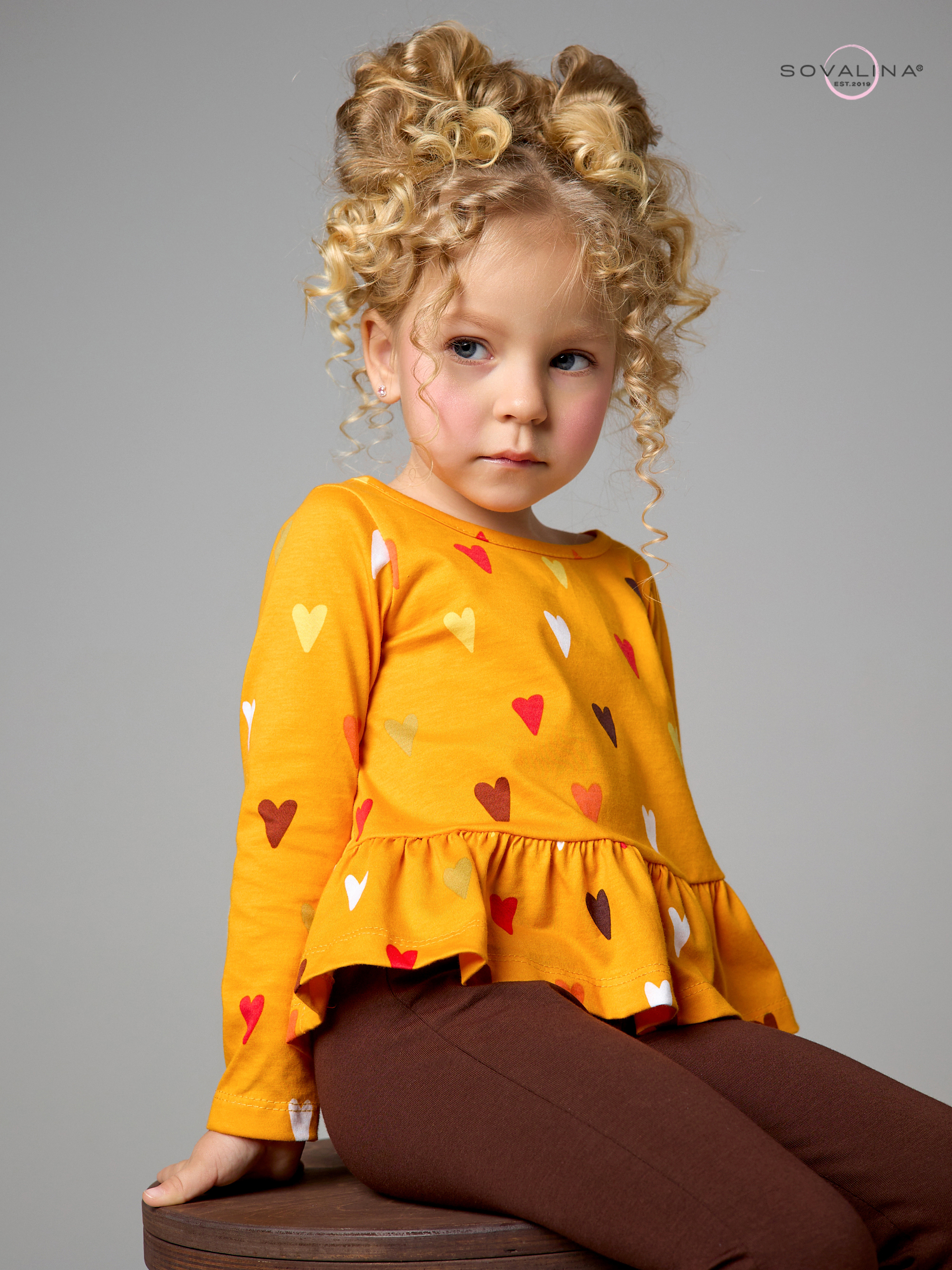 Костюм Алиса SG сердца на горчице-шоколад