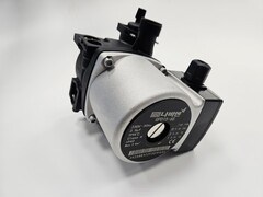 Циркуляционный насос (GPD15-6S) для NAVIEN Heatluxe NGB210 13K-24К, NGB210 System 20H-24Н (арт. 30019364A)