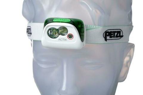 Картинка фонарь налобный Petzl Actik Черный - 2