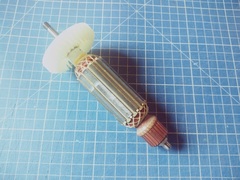 Якорь UNITED PARTS для MAKITA 9558HN (90-0387)