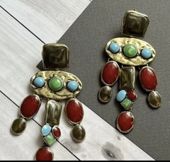 Серьги длинные с подвесками с цветными камнями в винтажном стиле