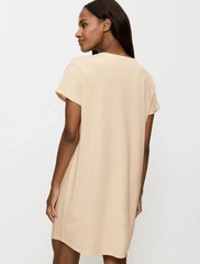 Сорочка с коротким рукавом Triumph Nightdresses NDK X | Кремовый