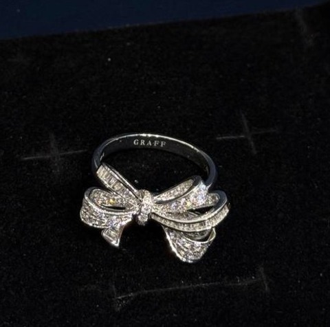 Кольцо GRAFF Tilda`s Bow