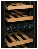 Винный шкаф Vinosafe VSU16BD
