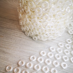 Полубусины на леске со стразами 