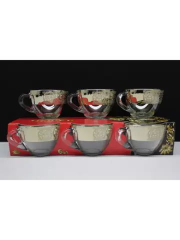 Набор кружек для чая и кофе.