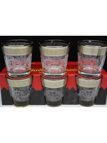 Набор стопок