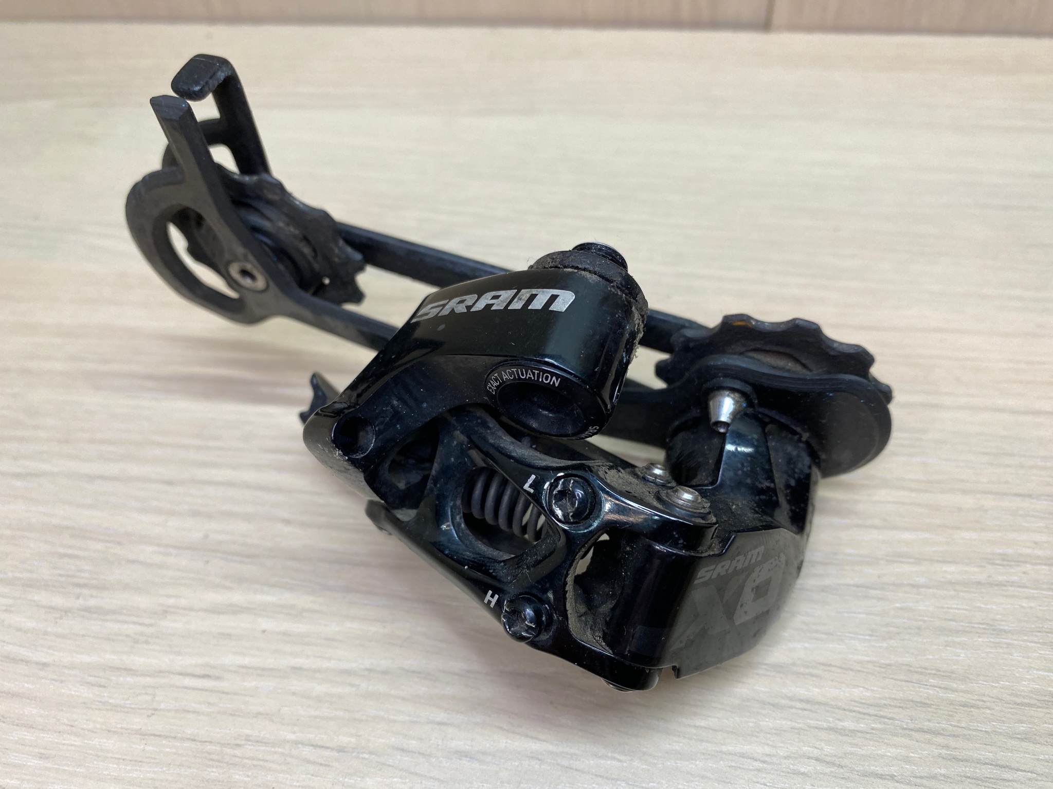 SRAM rf136