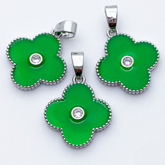 Подвеска Клевер, цвет серебро+зеленый, размер 16*14 мм, цена за 1 шт