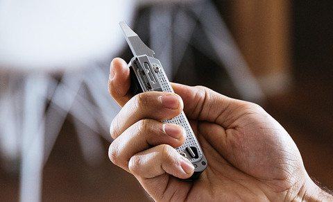 Складной многофункциональный нож Leatherman Free T4, 12 функций (832686) | Multitool-Leatherman.Ru