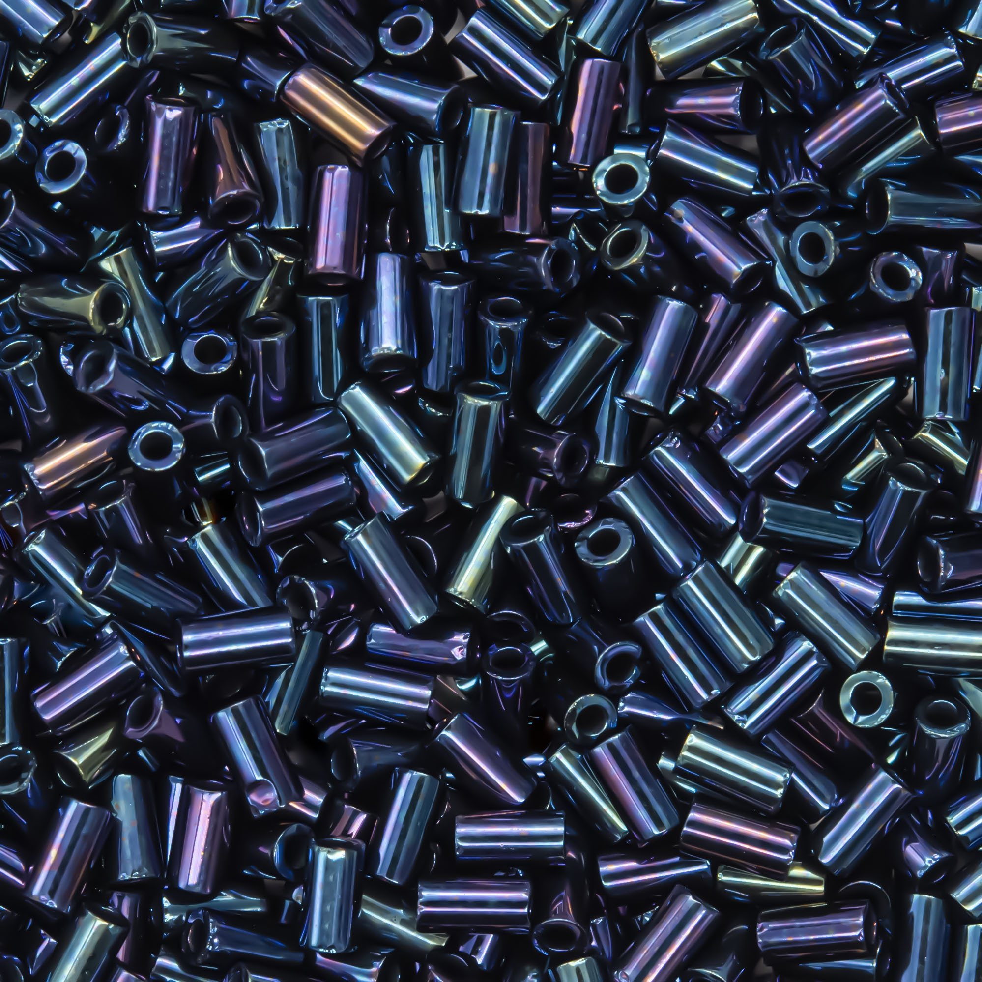 Японский бисер TOHO Bugle (стеклярус) 3mm (№82), металлизированный, непрозрачный глянцевый