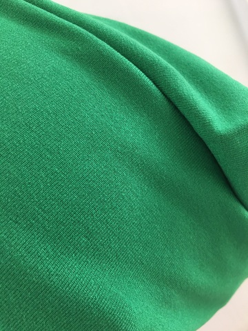 Женская летняя шапочка однотонная вискоза (ярко-зелёная)