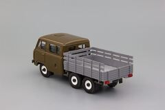 UAZ-39094 Farmer pickup truck long wheelbase 3-axle Agat Mossar Tantal 1:43