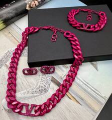 Браслет-цепь крупная VALENTINO в розовом родаже