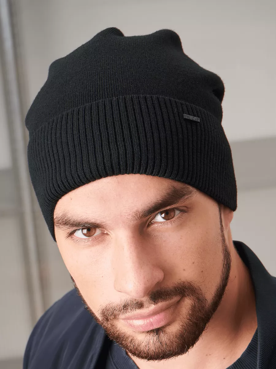 Шапка бини зимняя весенняя с флисом