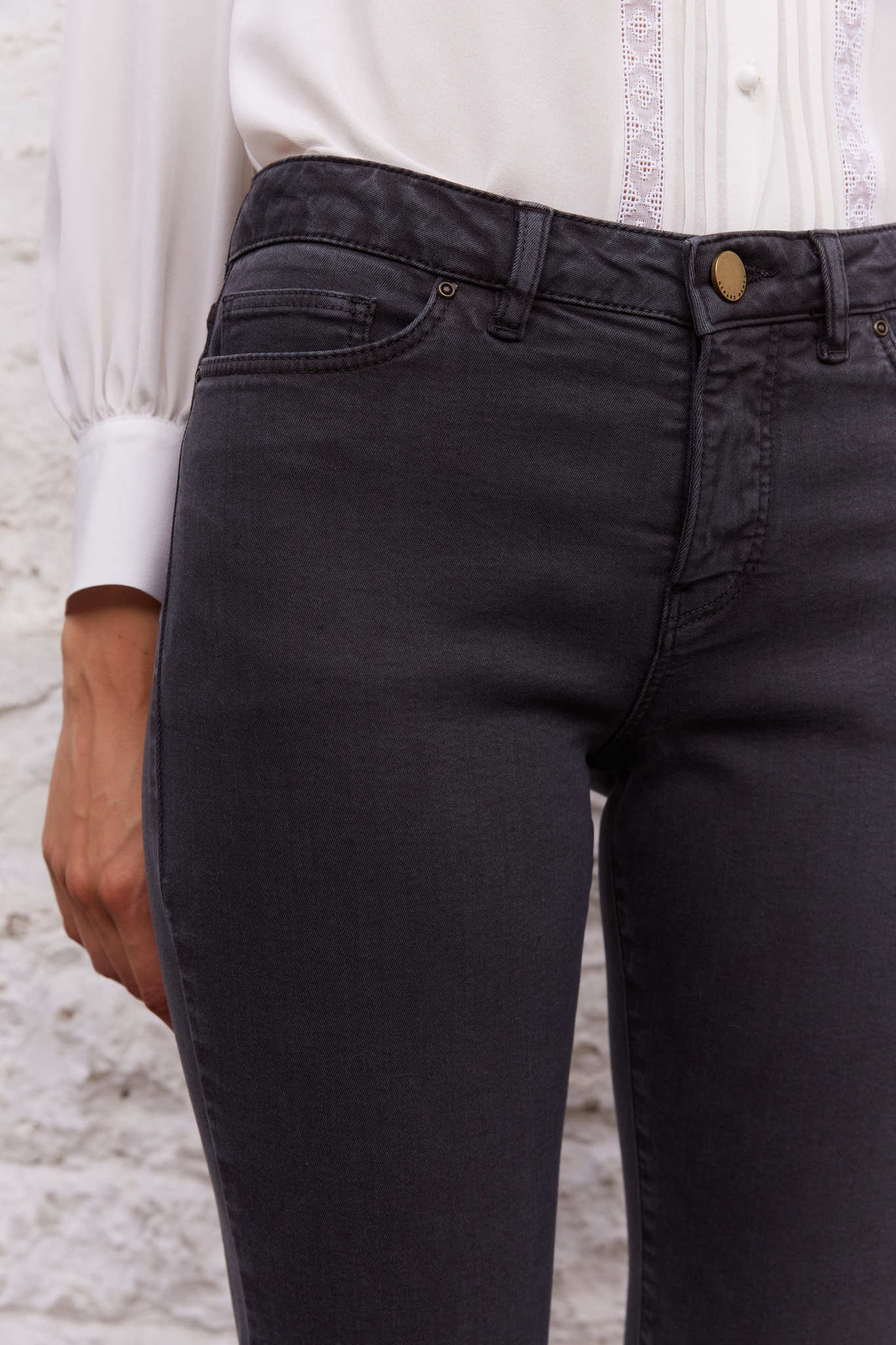 ESTER - Зауженные джинсы из эластичного хлопка