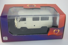 UAZ-452 Minibus 39625 light grey 1980 IST021 IST Models 1:43