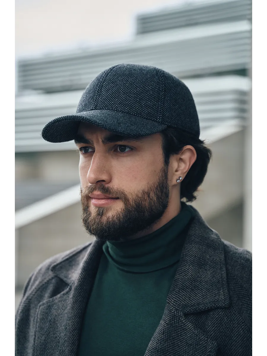 Кепка утепленная с ушками драповая