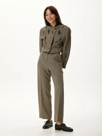 Костюм брючный АУРА, коричневый