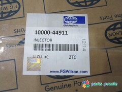 Форсунка топливная, оригинал / INJECTOR АРТ: 10000-44911
