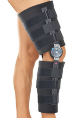 Реабилитационный коленный ортез (брейс) с регулятором - medi rom II