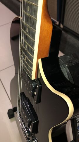 DONNER LP-124 Black электрогитара