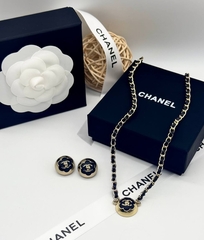 Колье цепочка CHANEL с вставками из черной кожи