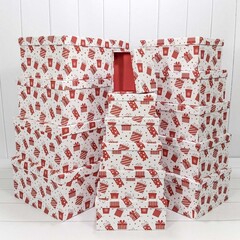 
          Коробка 42.5 х 33 х 17.6 см Набор 15 шт "Подарки" (Белый)