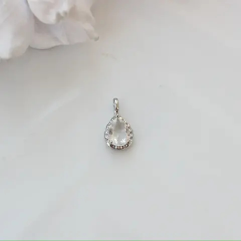 Подвеска Капля с белым фианитом, 15*8 мм, родий, П418