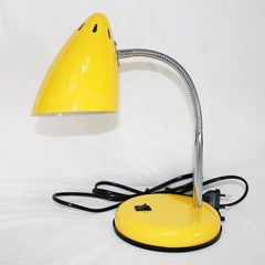 Лампа настольная M-712 YL