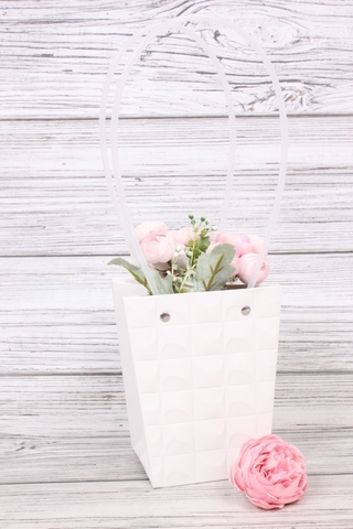 Сумка для цветов влагостойкая, Тиснение квадрат, Белый, 13*15,5*9,5 см (Д*В*Ш), 1 шт.