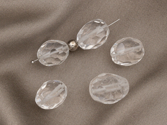 Бусины из горного хрусталя (огранка) (уценка)
