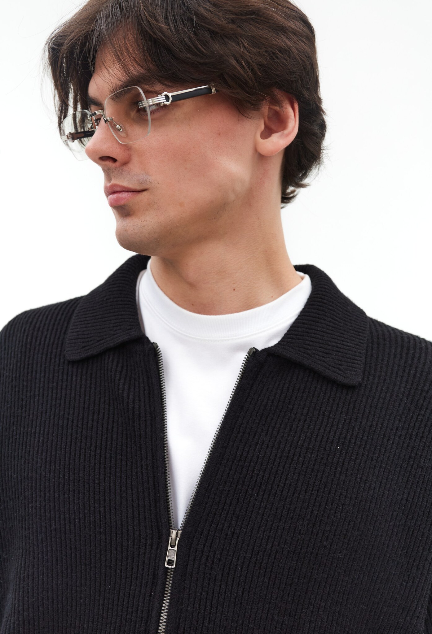 Джемпер на молнии LAINE черный