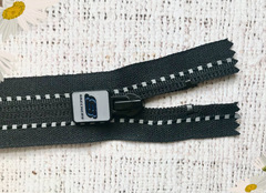 Молния спираль потайная светоотражающая, Т5, 80 см, чёрный с серым