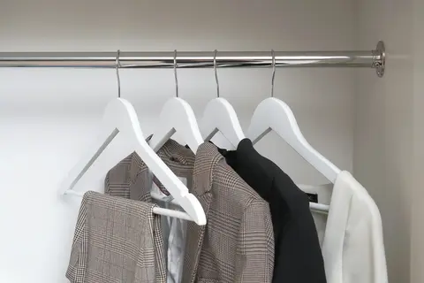 Шкаф 3-х створчатый Белла ясень белый