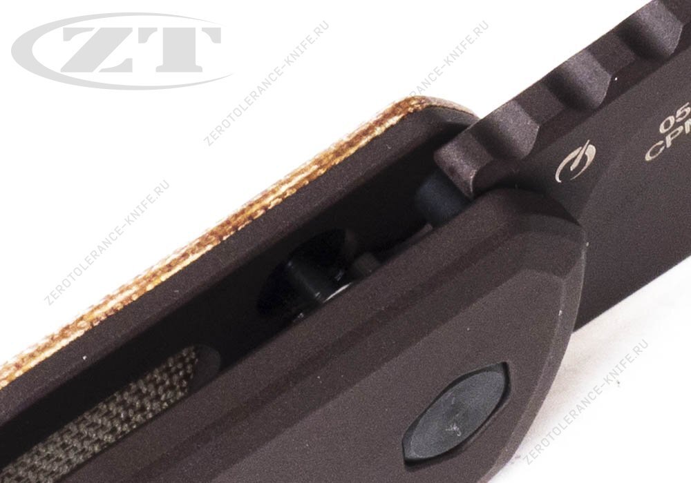 Нож Zero Tolerance 0512 automatic Cru-Wear - фотография 