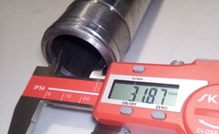 Перо вилки для Kawasaki ZRX 1200 2001-2004, 43мм*610мм