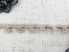 Тесьма с эластичными петлями, 8х10 м, ш. 1,5 см, тёмный бежевый